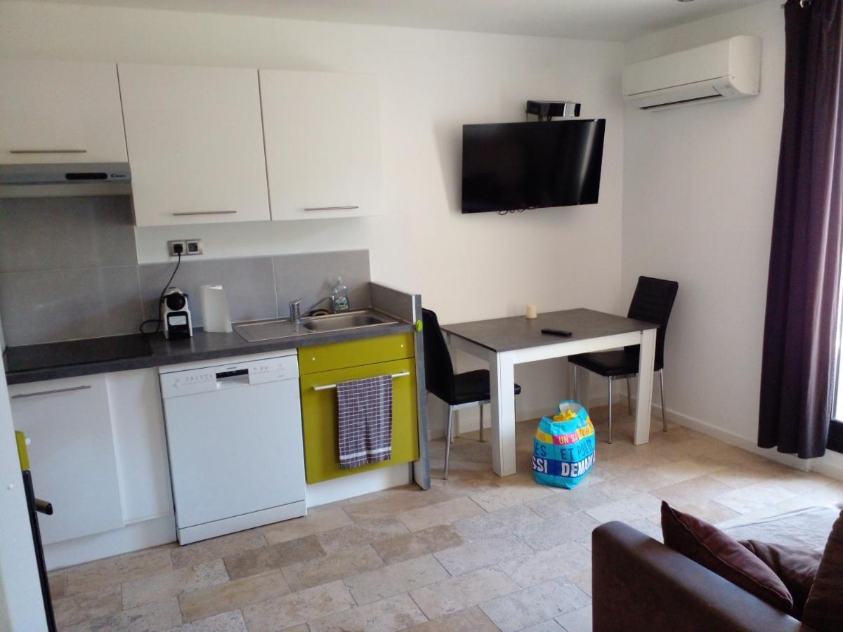 Appartement Climatise Centre Ville Tout Confort Climatise Sete Exterior photo